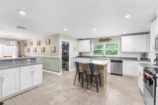 18209 Merwyn Circle, Weeki Wachee, FL 34614 - Photo 39