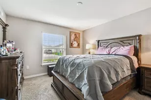 6977 Abbywood Ln, Zephyrhills, FL 33541 - Photo 23