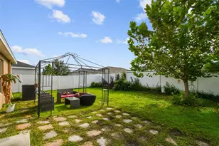 6977 Abbywood Ln, Zephyrhills, FL 33541 - Photo 35