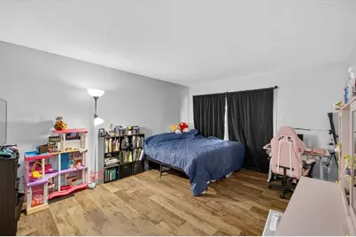 6343 23rd Street N, Saint Petersburg, FL 33702 - Photo 17