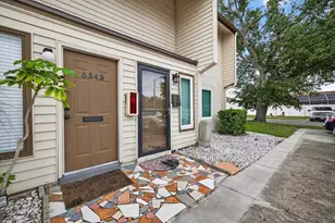 6343 23rd St N, Saint Petersburg, FL 33702 - Photo 3