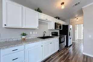 9440 Cougar Dr, Weeki Wachee, FL 34613 - Photo 15