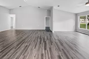 5930 Precious View Ct, New Port Richey, FL 34655 - Photo 9