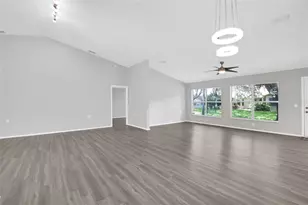 5930 Precious View Ct, New Port Richey, FL 34655 - Photo 11