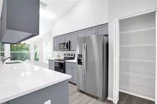 5930 Precious View Ct, New Port Richey, FL 34655 - Photo 19