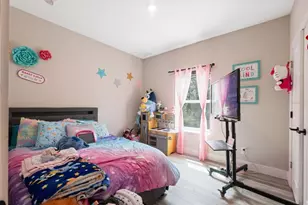 13073 Jaywalk Rd, Weeki Wachee, FL 34614 - Photo 17