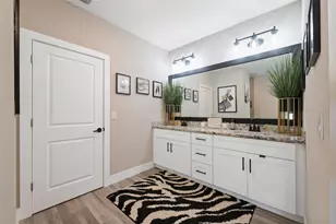 13073 Jaywalk Rd, Weeki Wachee, FL 34614 - Photo 11