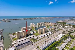 4550 Cove Cir, Saint Petersburg, FL 33708 - Photo 23