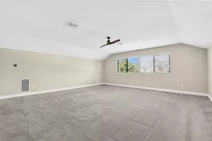 1067 Beckon Ct, Spring Hill, FL 34609 - Photo 45