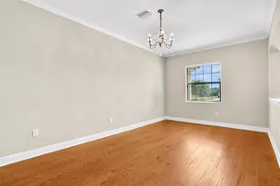 1067 Beckon Ct, Spring Hill, FL 34609 - Photo 9