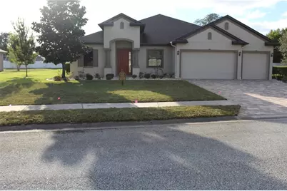1067 Beckon Court, Spring Hill, FL 34609 - Photo 3