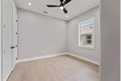 5018 Elm Leaf Drive, Brooksville, FL 34601 - Photo 35