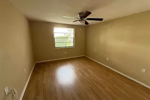 4233 Tamargo Dr, New Port Richey, FL 34652 - Photo 7