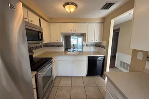 4233 Tamargo Dr, New Port Richey, FL 34652 - Photo 5