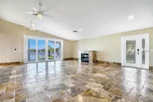 5517 Manatee Point Dr, New Port Richey, FL 34652 - Photo 11