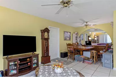 1344 Pine Ridge Circle E #D2, Tarpon Springs, FL 34688 - Photo 11