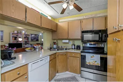 1344 Pine Ridge Circle E #D2, Tarpon Springs, FL 34688 - Photo 5