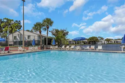 1344 Pine Ridge Circle E #D2, Tarpon Springs, FL 34688 - Photo 29