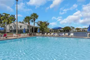 1344 Pine Ridge Cir E, Tarpon Springs, FL 34688 - Photo 29