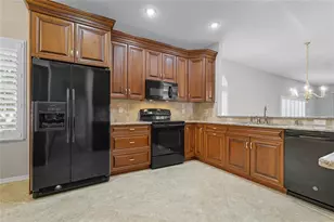 1383 Dartford Dr, Tarpon Springs, FL 34688 - Photo 7