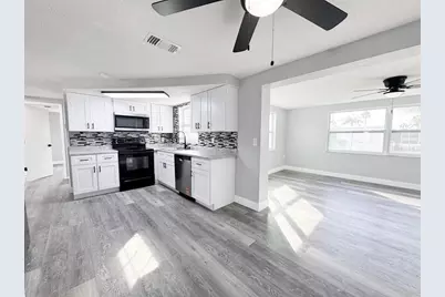 10805 Fillmore Avenue, Port Richey, FL 34668 - Photo 11