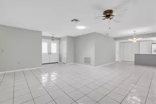 4719 Cavendish Dr, New Port Richey, FL 34655 - Photo 7