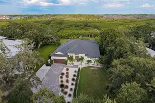 7811 Bay Dr, Tampa, FL 33635 - Photo 59