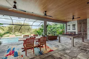 7811 Bay Dr, Tampa, FL 33635 - Photo 13