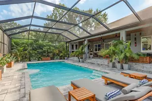 7811 Bay Dr, Tampa, FL 33635 - Photo 19