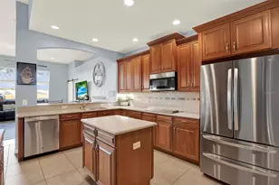 10435 Deerberry Dr, Land O Lakes, FL 34638 - Photo 7