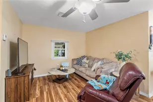 20105 Green Grass Ln, Lutz, FL 33558 - Photo 15