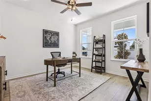 4299 Darby Ct, Eustis, FL 32736 - Photo 11