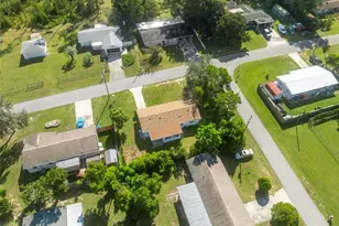 27385 Azen Loop, Brooksville, FL 34602 - Photo 31