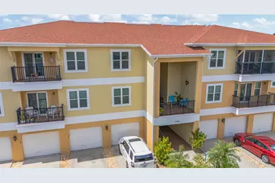 6395 Banyan Boulevard #301, New Port Richey, FL 34652 - Photo 1