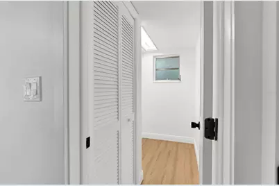 1395 Burnt Oak Street, Tarpon Springs, FL 34689 - Photo 11