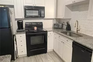 4221 W Spruce St, Tampa, FL 33607 - Photo 17