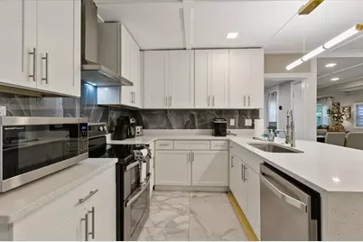 1009 N Betty Lane, Clearwater, FL 33755 - Photo 17