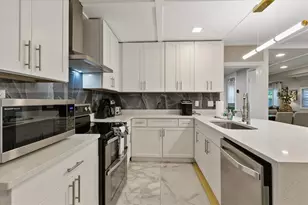 1009 N Betty Ln, Clearwater, FL 33755 - Photo 17