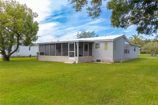 1424 Cross Bow Ln, Spring Hill, FL 34607 - Photo 21