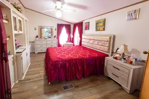 1424 Cross Bow Ln, Spring Hill, FL 34607 - Photo 13