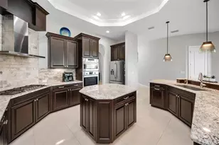 9829 Milano Dr, Trinity, FL 34655 - Photo 23