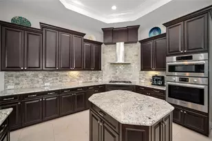 9829 Milano Dr, Trinity, FL 34655 - Photo 21