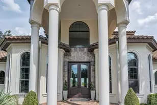 9829 Milano Dr, Trinity, FL 34655 - Photo 11