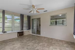 143 W Hollyfern Pl, Beverly Hills, FL 34465 - Photo 23