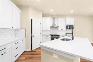 16143 Penn State Rd, Weeki Wachee, FL 34614 - Photo 3