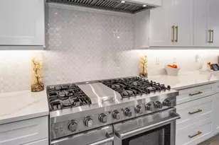 8695 Winning Fields Rd, New Port Richey, FL 34655 - Photo 9