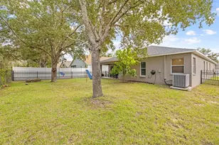 4715 Ayrshire Dr, Spring Hill, FL 34609 - Photo 9