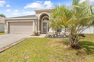 4715 Ayrshire Dr, Spring Hill, FL 34609 - Photo 5