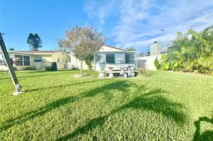 4528 Floramar Terrace, New Port Richey, FL 34652 - Photo 31