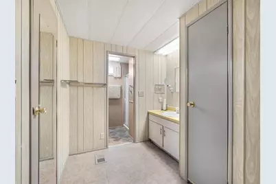 8221 Highpoint Boulevard, Brooksville, FL 34613 - Photo 31